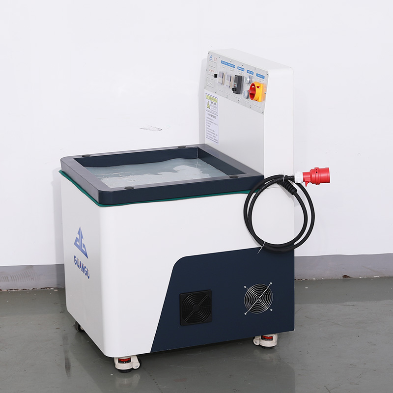 察布查尔磁力抛光机:手机金属边框抛光的新利器